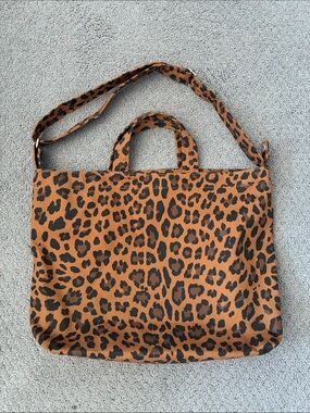 BAGGU Leopard Horizontal Zip Duck Bag